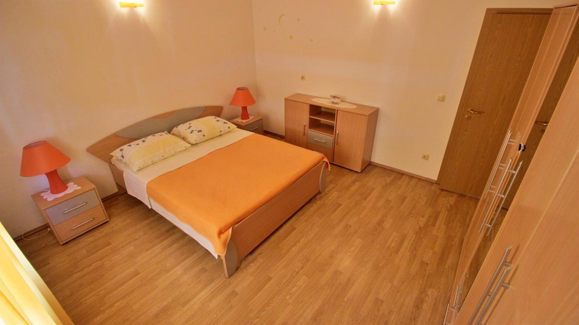 Apartments Marusic Omiš Esterno foto