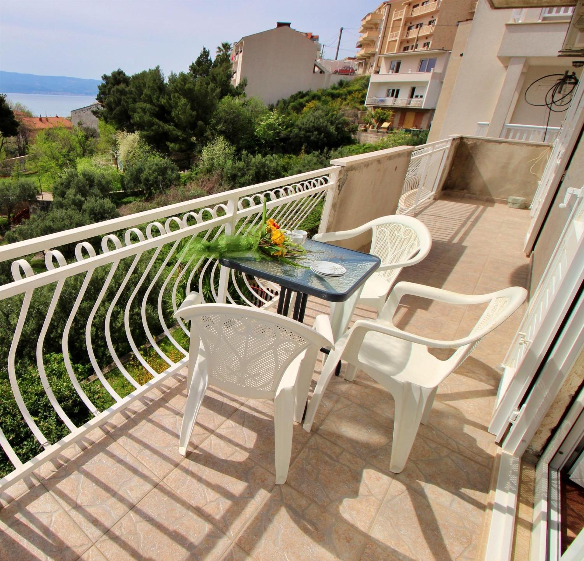 Apartments Marusic Omiš Esterno foto